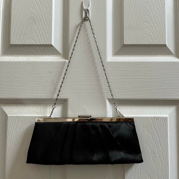 Jessica McClintock Black Pleated Satin Convertible Clutch Shoulder Bag - Picture 12 of 13